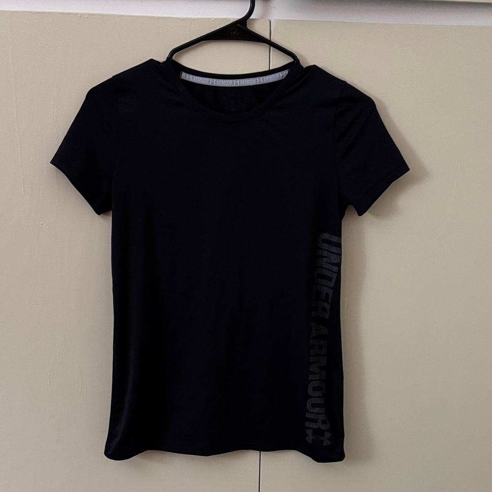Under Armour Jet Black Tee